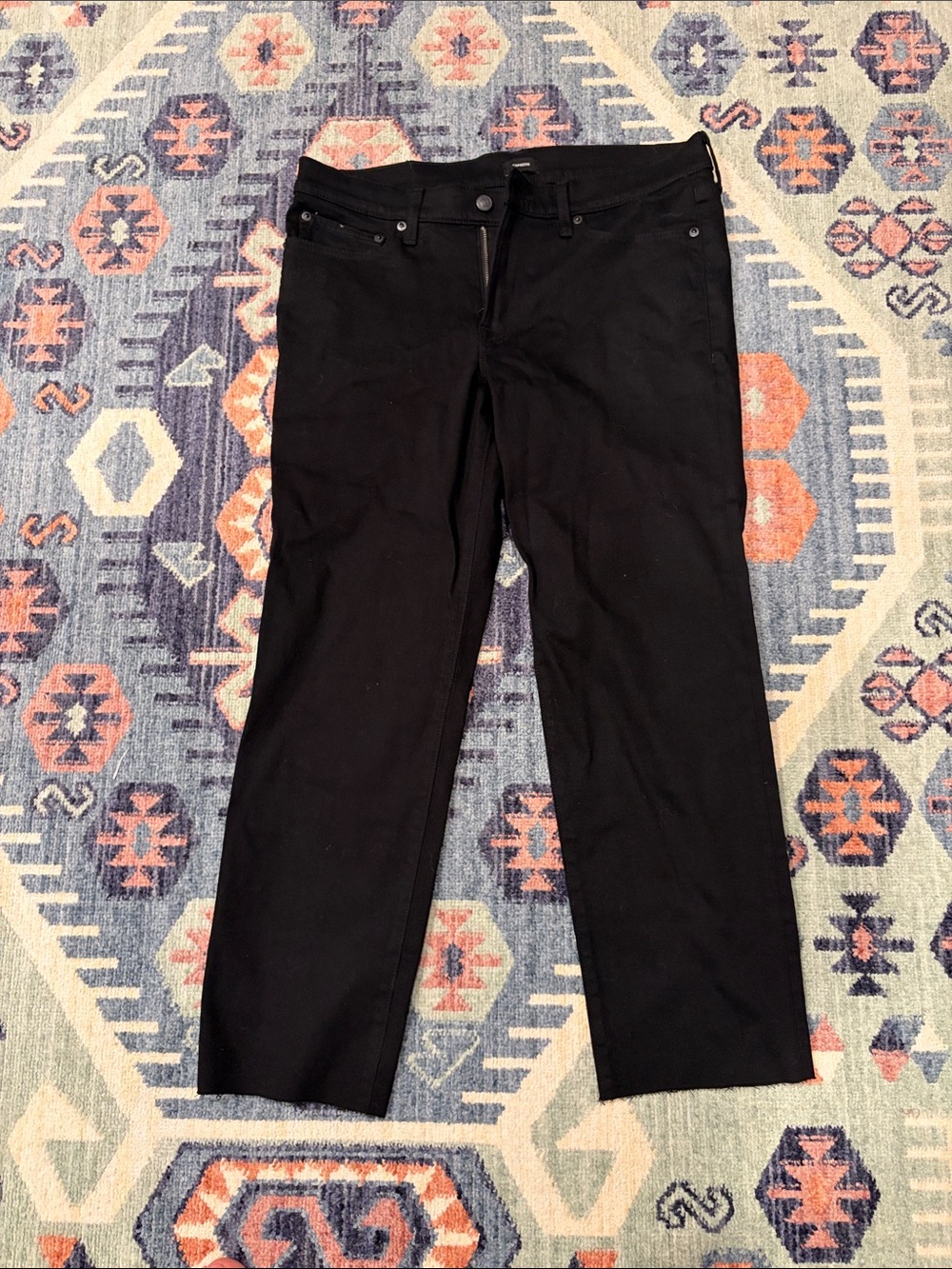 Women’s Black Straight Jeans - Express Classic Versatile Fit